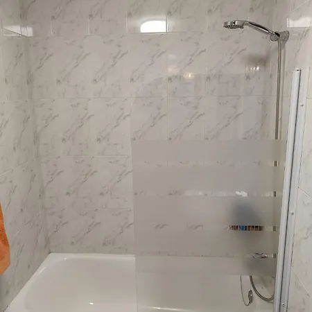 Apto Alquiler Verano Del Morrazo 坎加斯德穆拉索